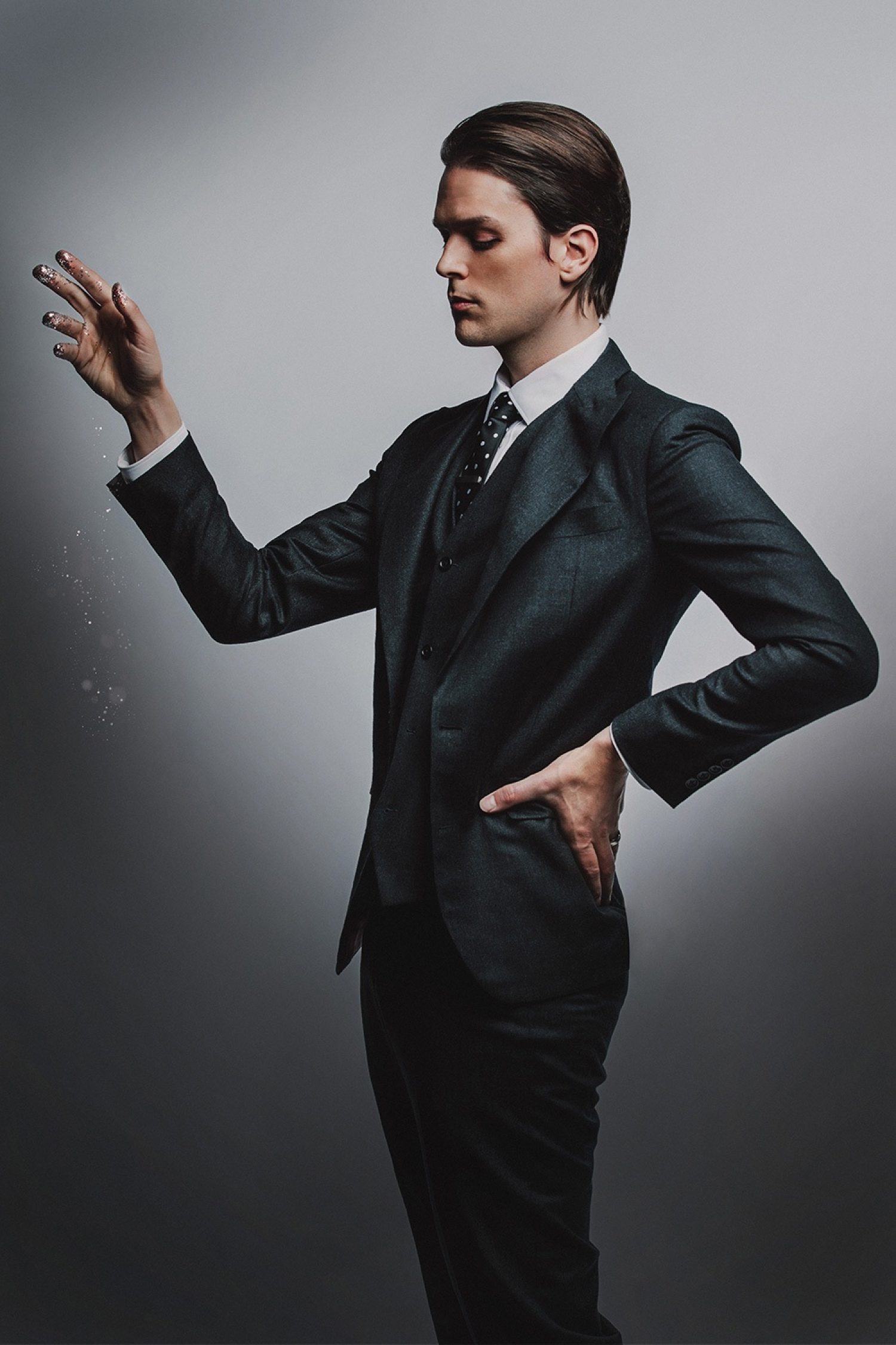 The mysterious world of I Don't Know How But They Found Me