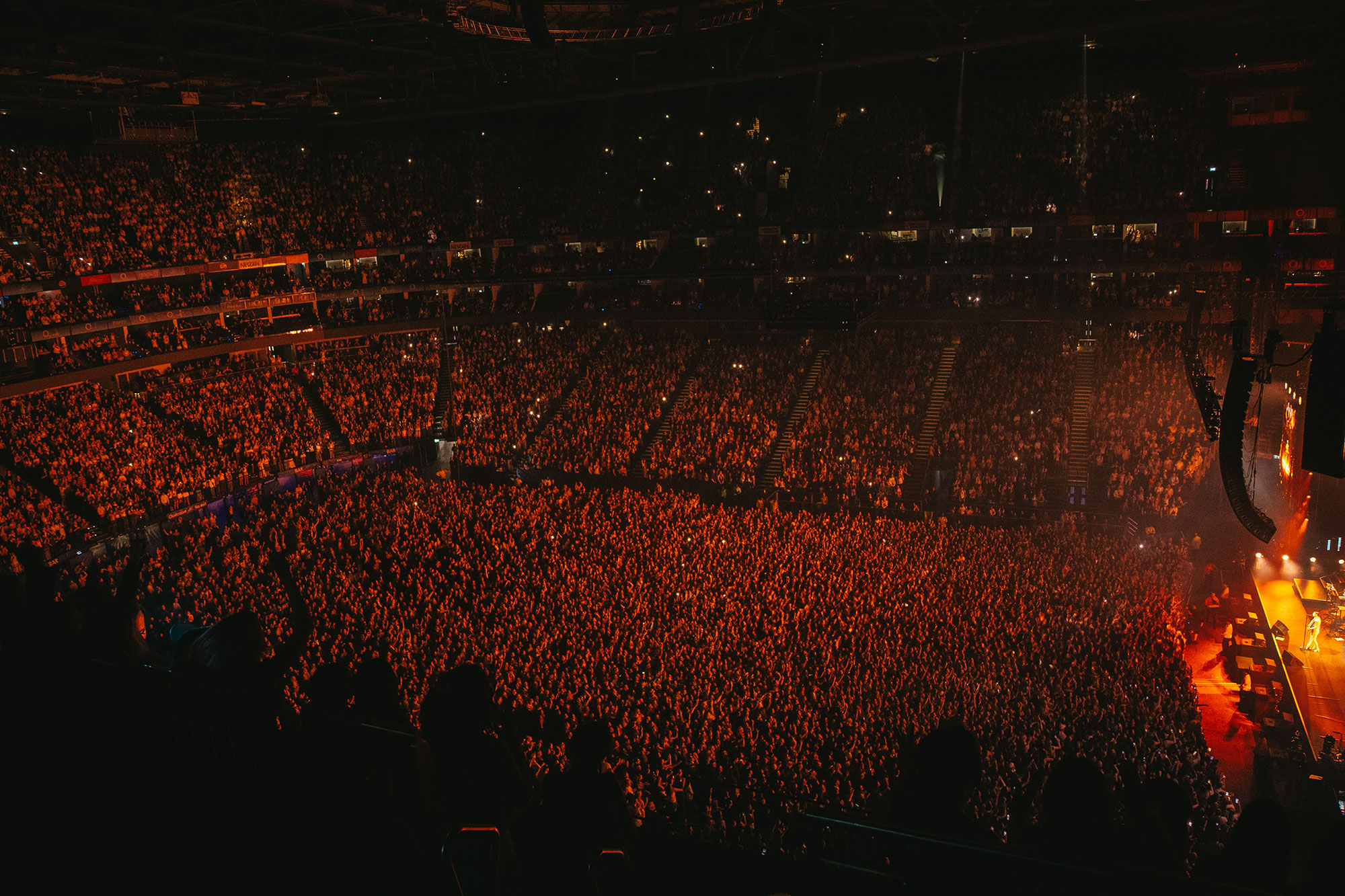 Gracie Abrams' delicate, heartfelt pop packs out The O2 in London Gracie Abrams' delicate, heartfelt pop packs out The O2 in London