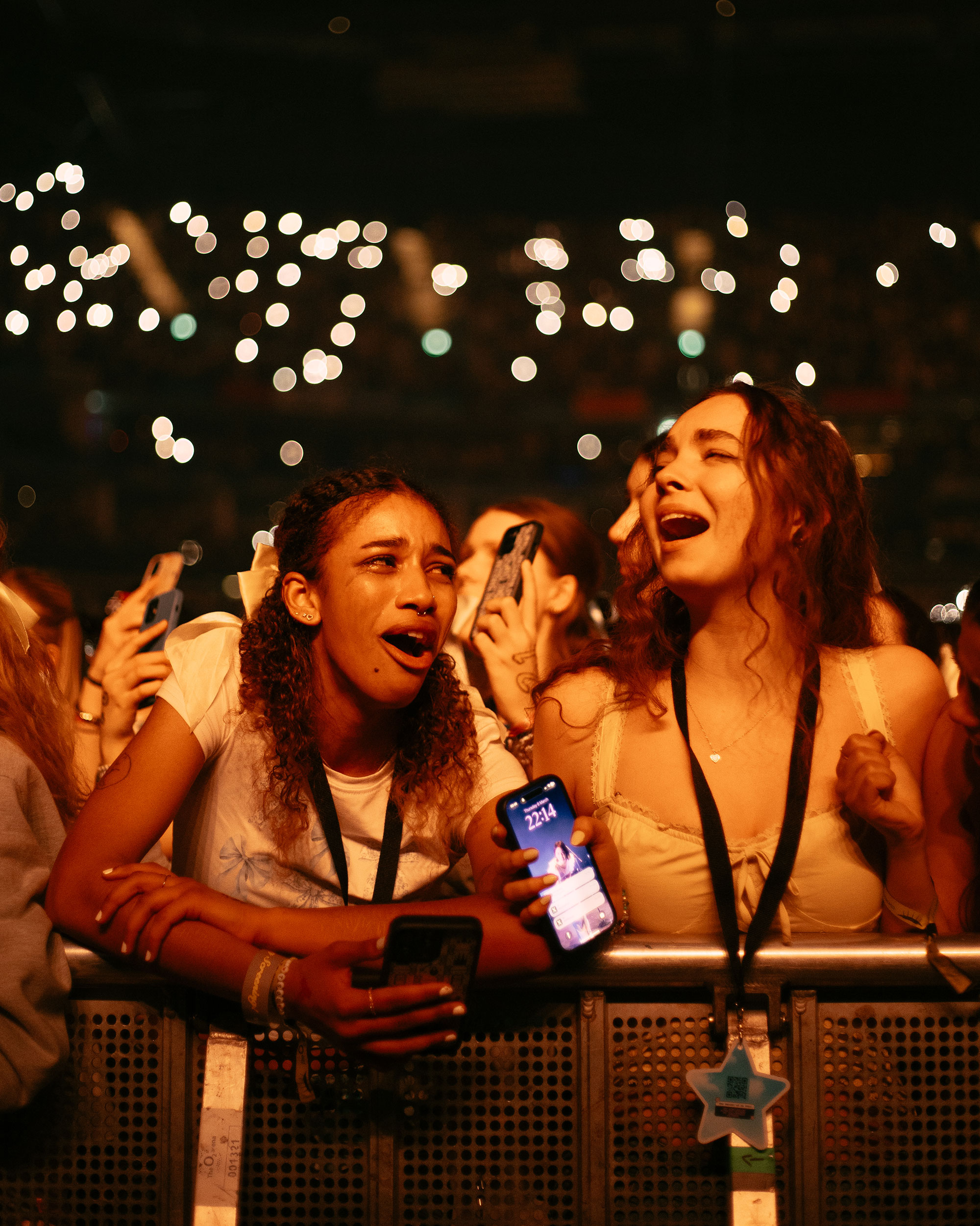 Gracie Abrams' delicate, heartfelt pop packs out The O2 in London Gracie Abrams' delicate, heartfelt pop packs out The O2 in London