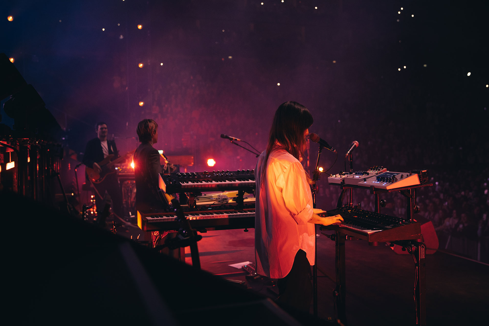 Gracie Abrams' delicate, heartfelt pop packs out The O2 in London Gracie Abrams' delicate, heartfelt pop packs out The O2 in London