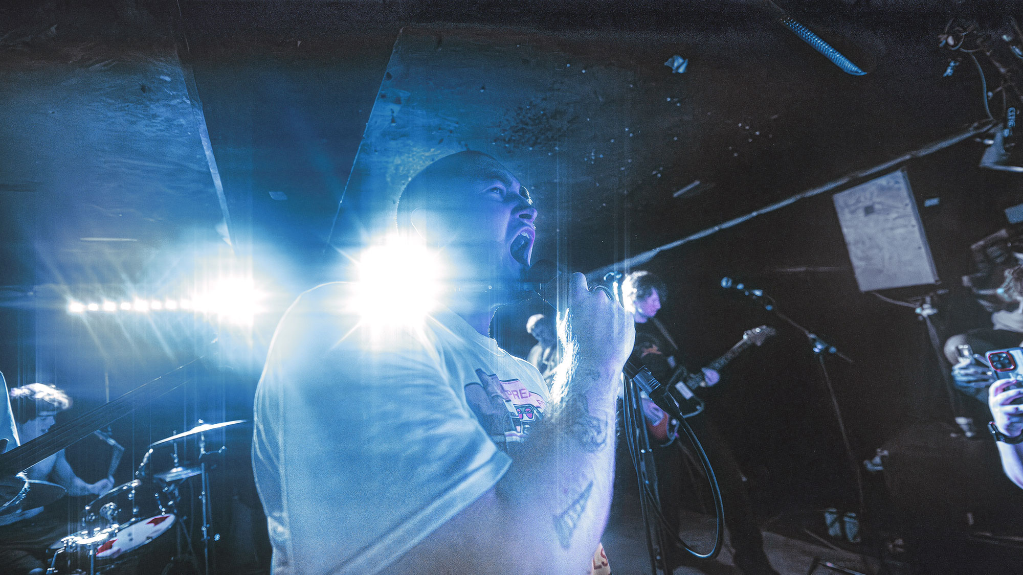 Courting reshape Sebright Arms into their own glorious chaos for Dork 100