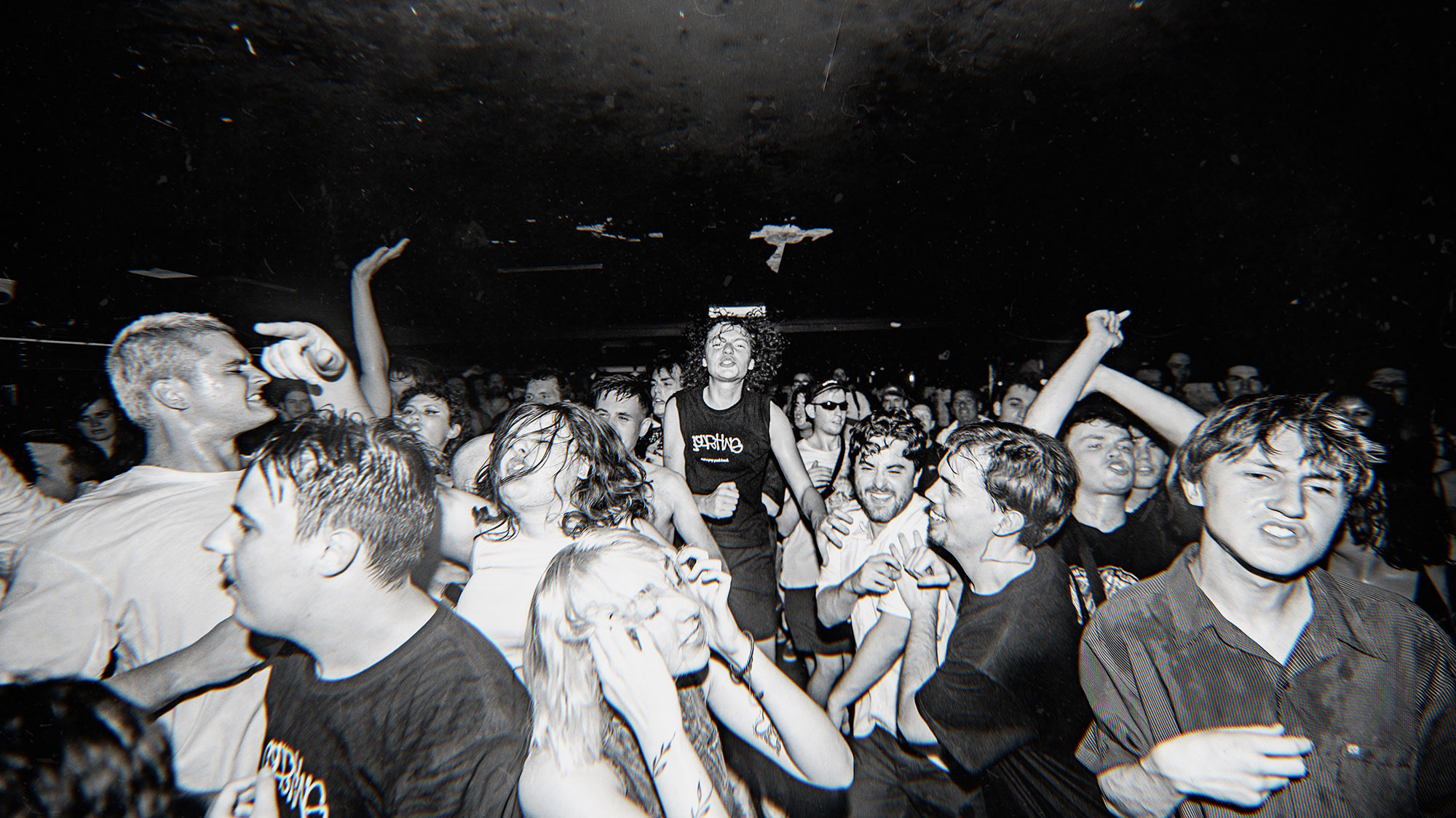 Courting reshape Sebright Arms into their own glorious chaos for Dork 100