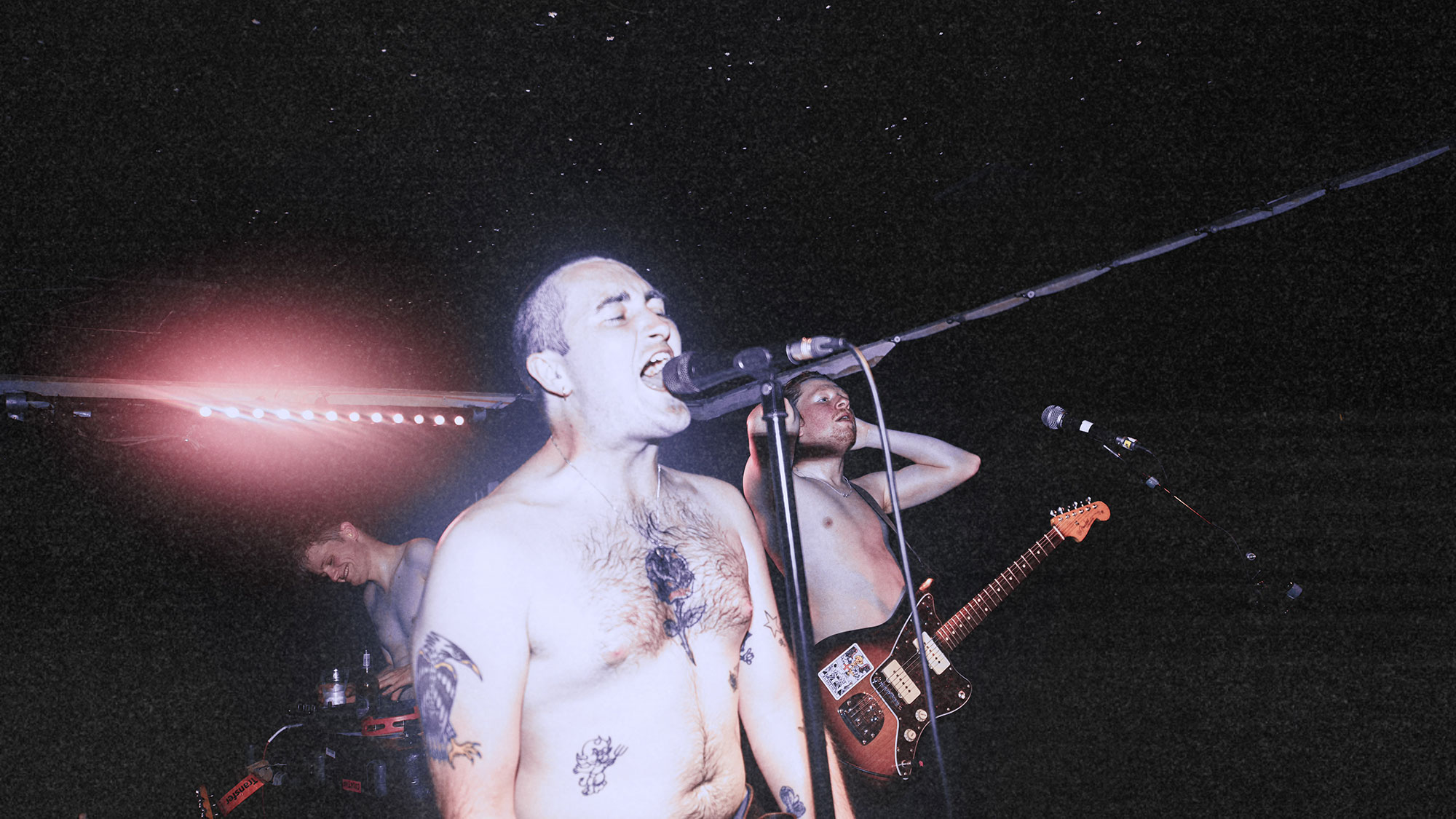 Courting reshape Sebright Arms into their own glorious chaos for Dork 100