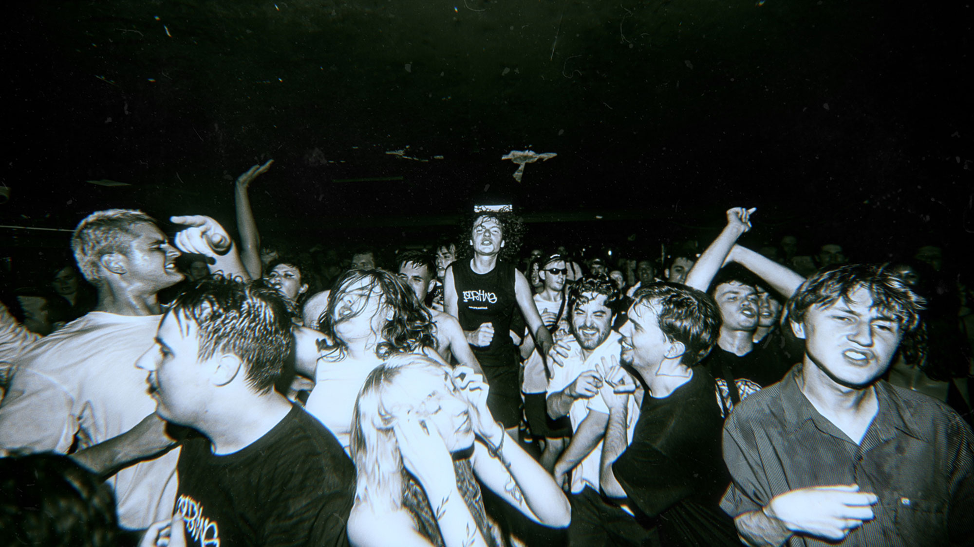 Courting reshape Sebright Arms into their own glorious chaos for Dork 100