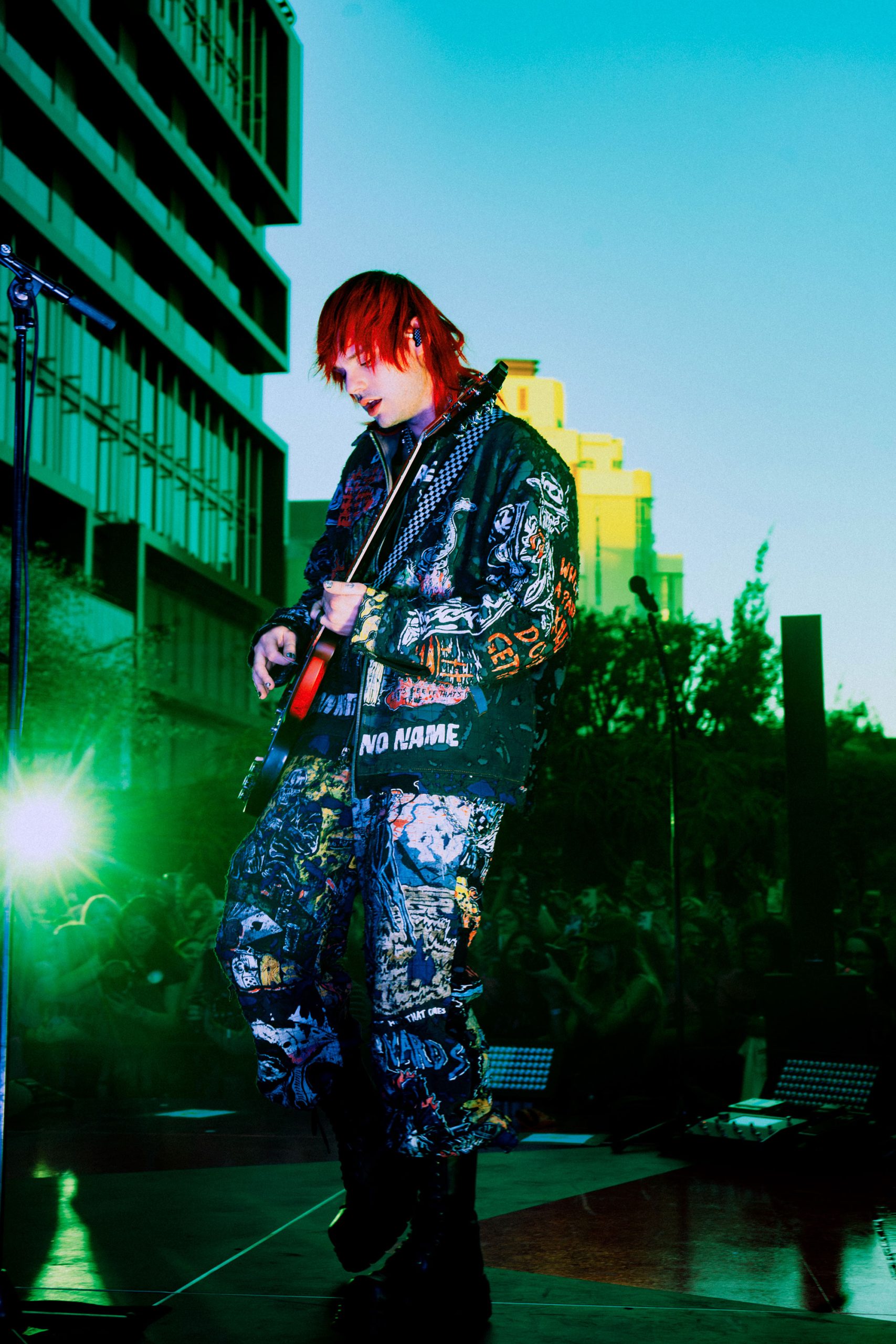 5 Seconds of Summer surprised fans with a pop-up show on Sunset Boulevard