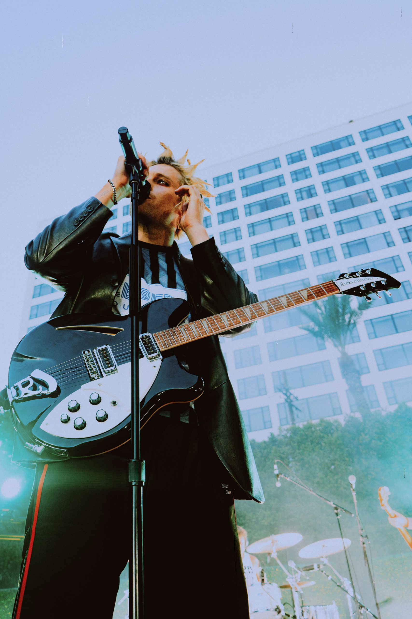 5 Seconds of Summer surprised fans with a pop-up show on Sunset Boulevard
